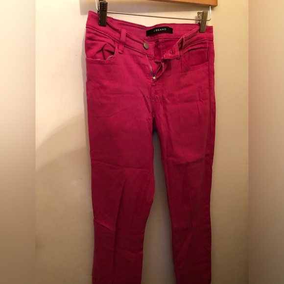 J Brand Magenta super skinny jeans. Size 25. 70% tencel/ 28% cotton/ 2% elastane - Picture 3 of 8